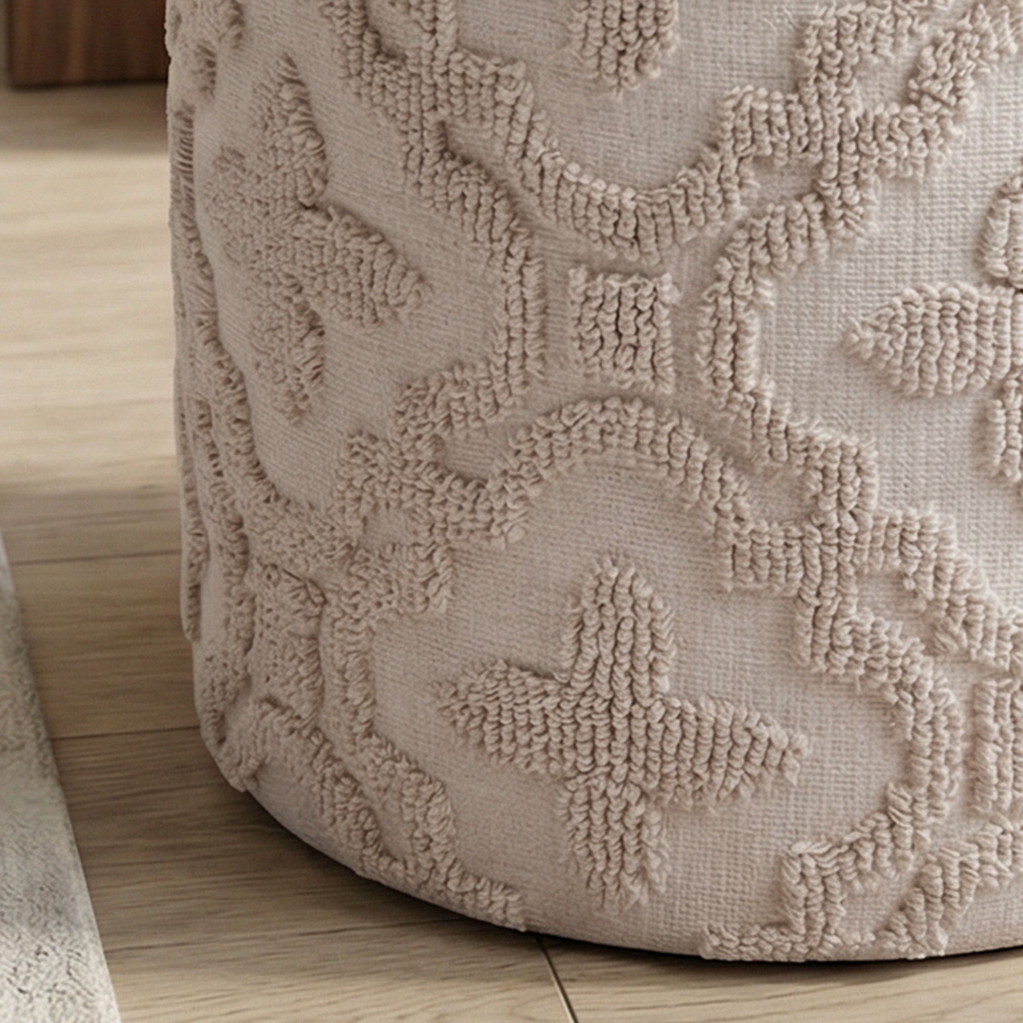 MAGNOLIA-ROUND STORAGE OTTOMAN-IVORY