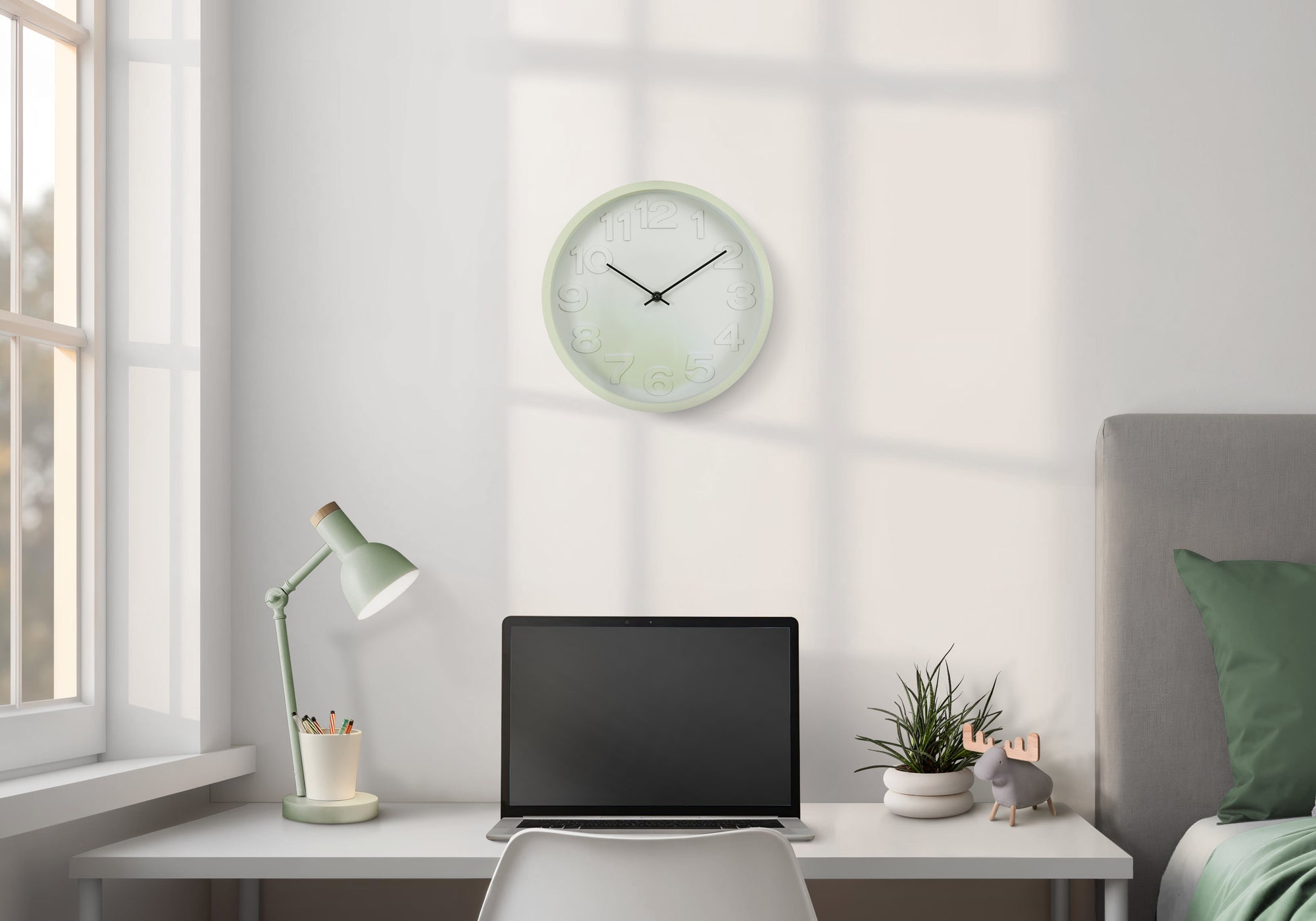 MN-579117    Clocks, 12" Round, Juvenile, Wall Clock, Light Green Face, Green Frame, Contemporary, Modern