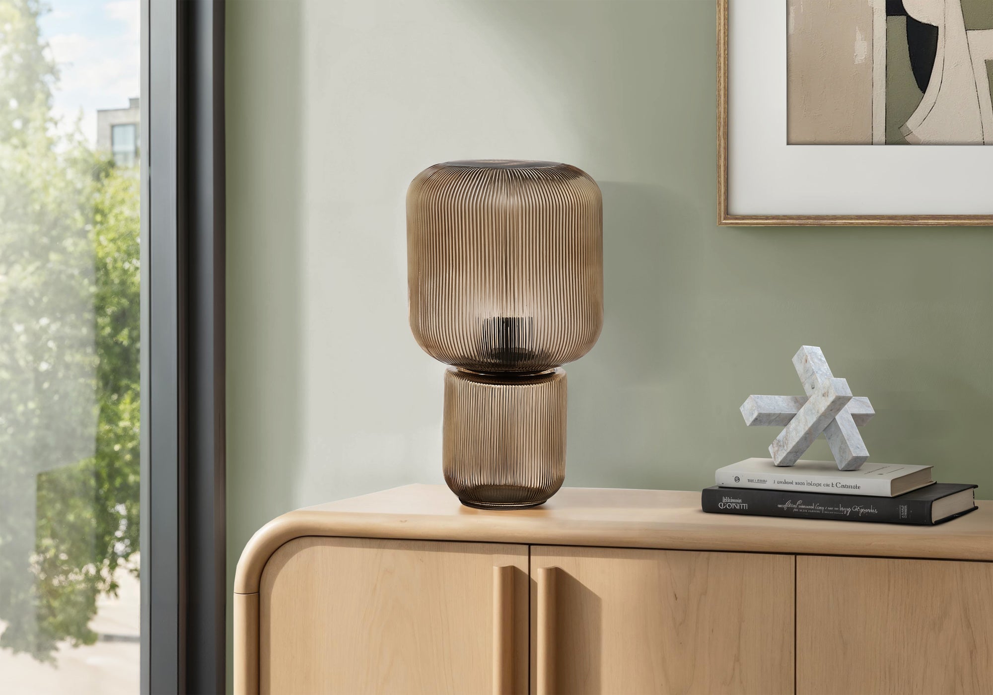 MN-R639406    Lighting, 15"h, Table Lamp, Gold Glass, Contemporary