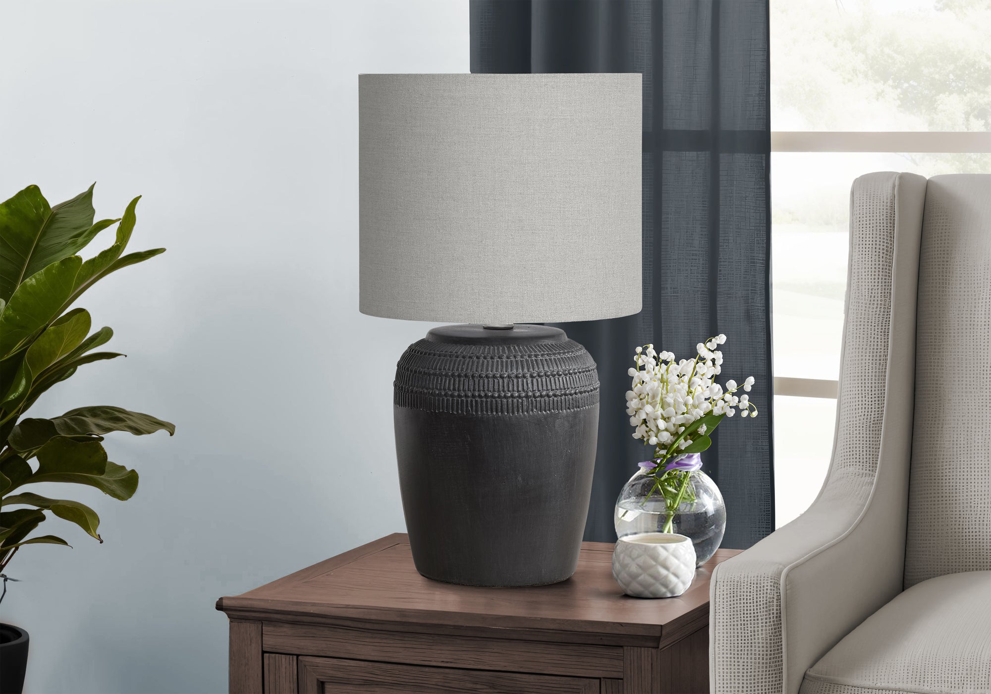 MN-D039781    Lighting, 17"H, Table Lamp, Black Ceramic, Grey Shade, Contemporary