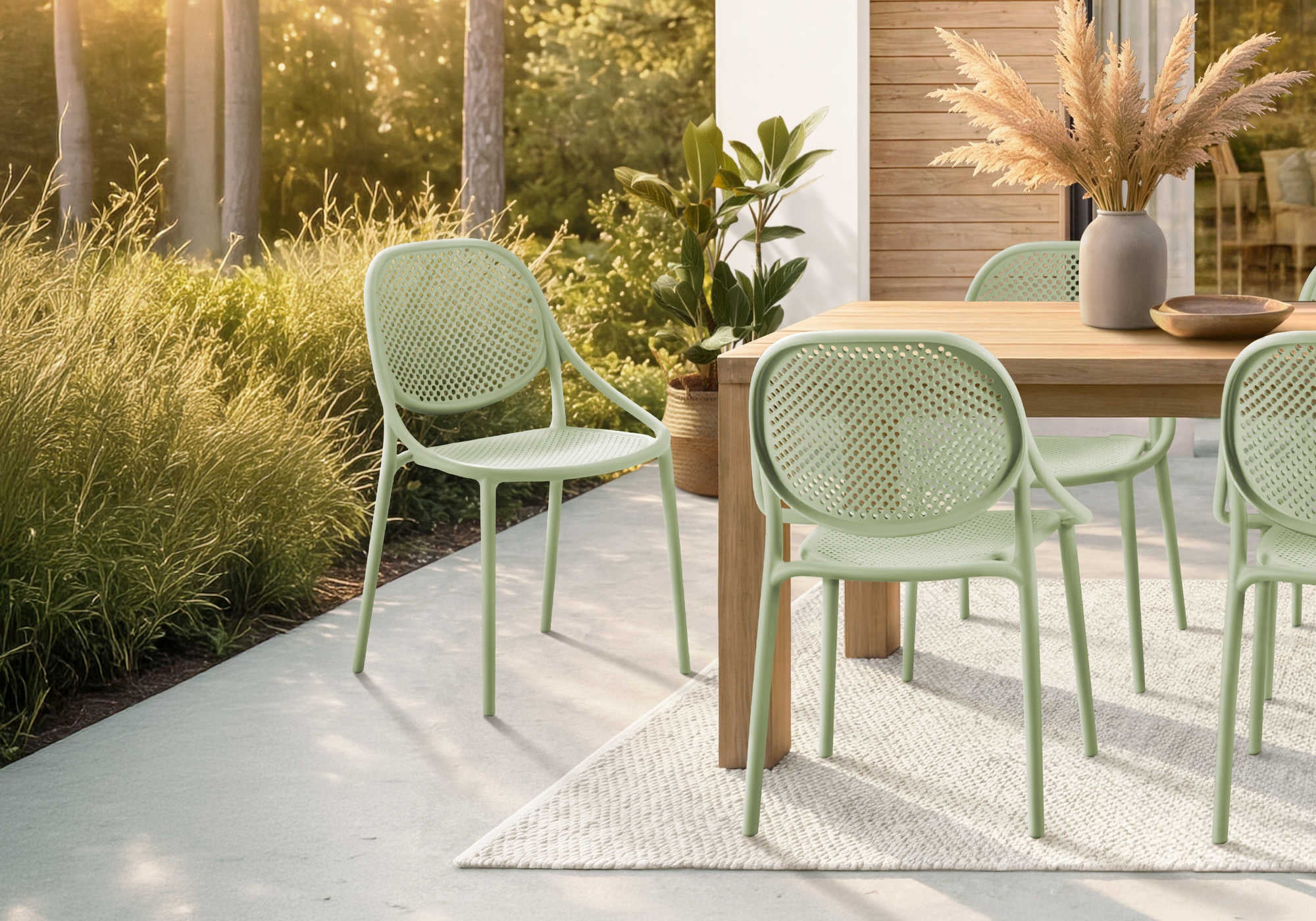MN-384018    OUTDOOR CHAIR - GREEN STACKING DINING CHAIR / SET OF 4