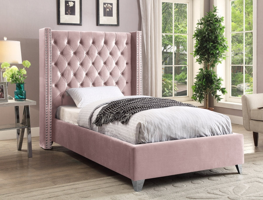 IF-5895 Bed, Pink, Velvet, Nailhead detail, Tufted Headboard