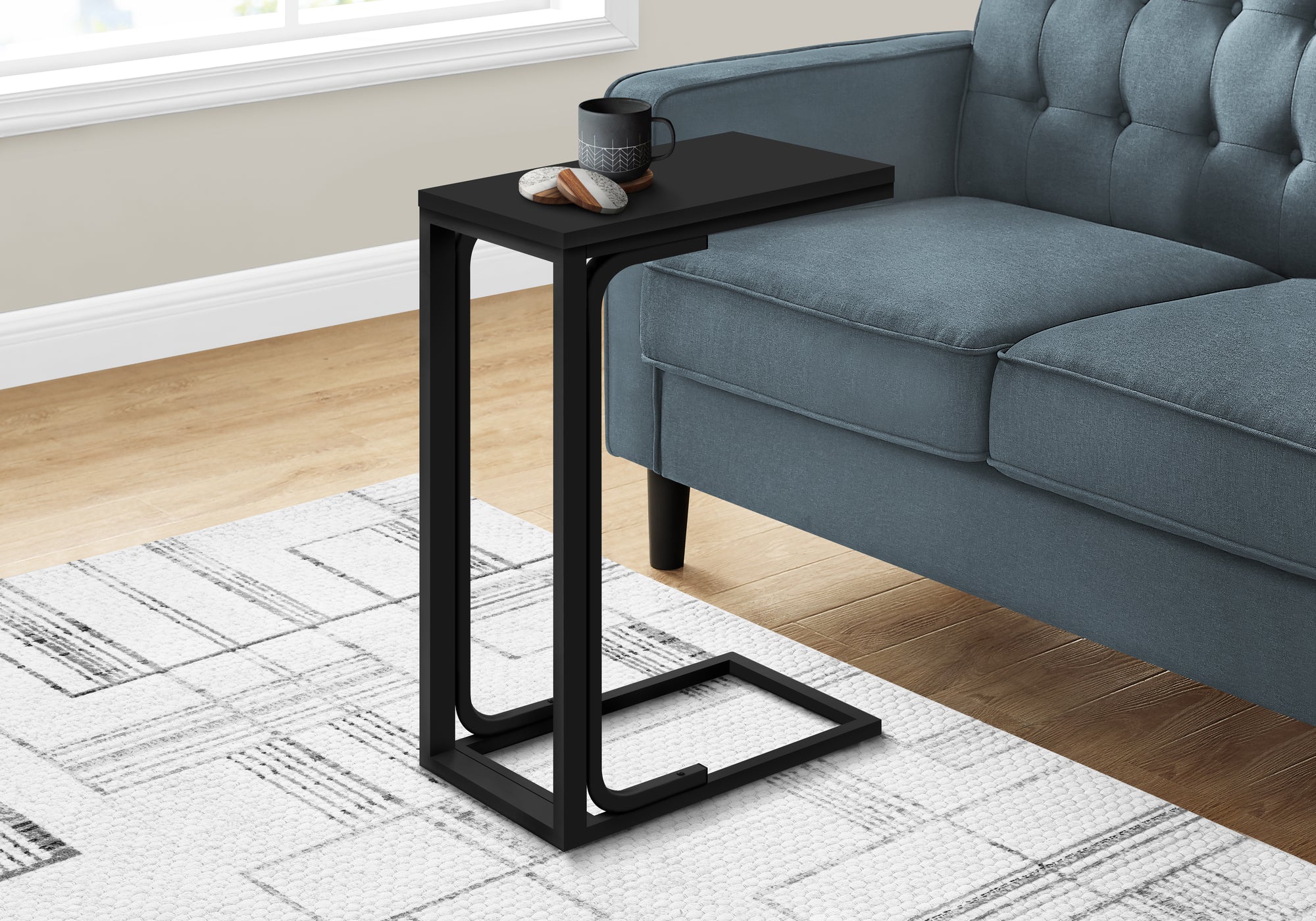 MN-863477    Accent Table - 25"H / Black / Black Metal